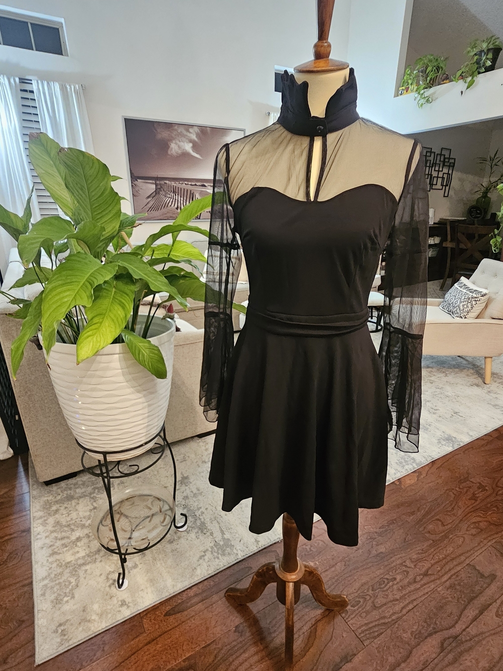 Black Mesh Sleeve Fit-and-Flare Dress M